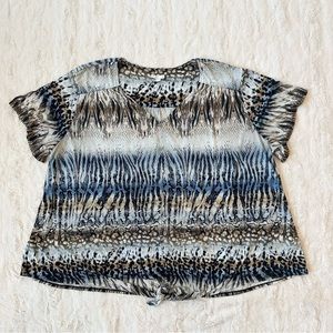 Est. 1946 Women’s Top 4X Blouse Size 26/28 Fashion Animal Print Tie Knot Plus